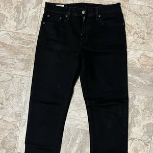 Levi’s premium 502 black 30x32